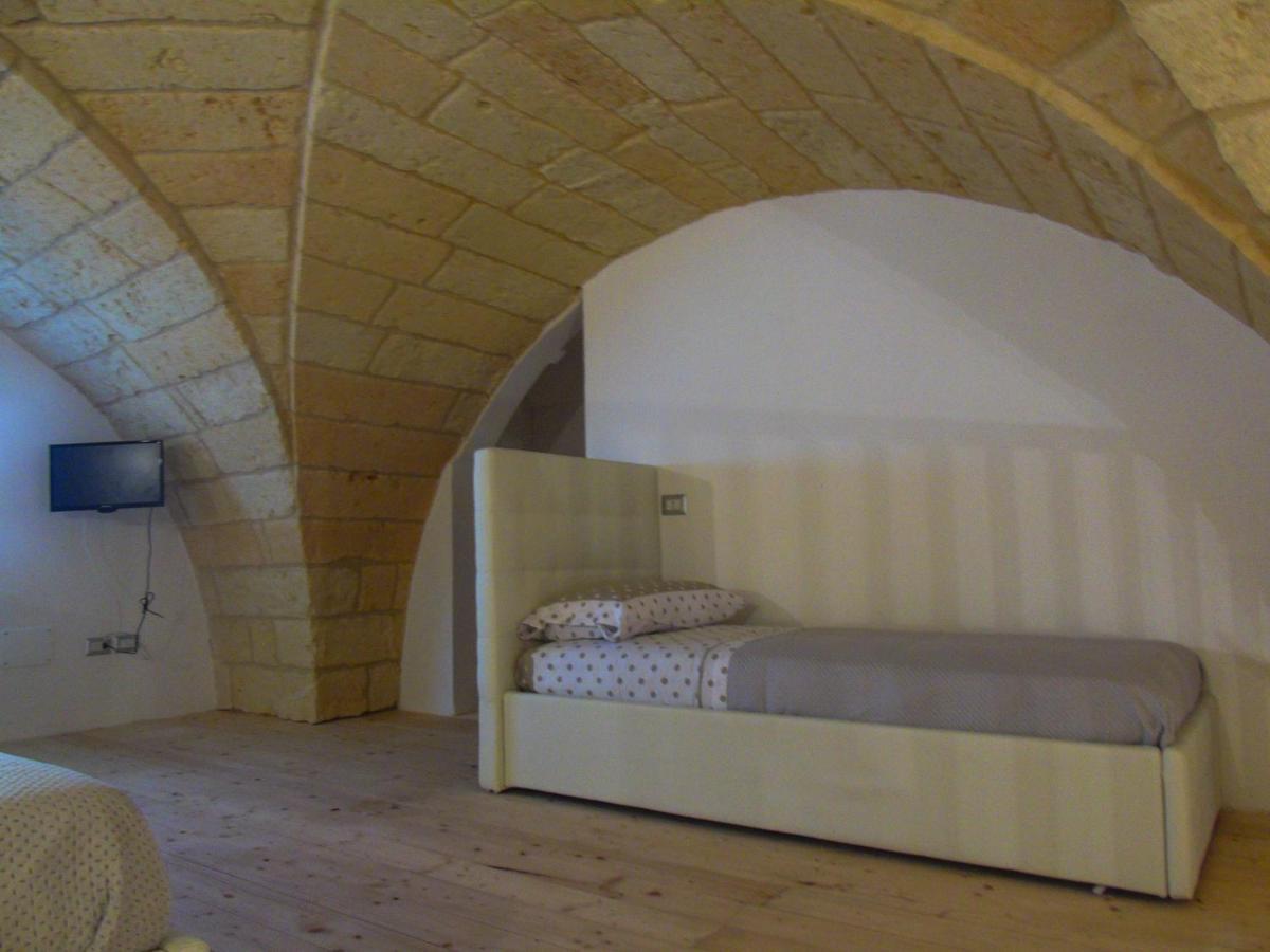 Glem Luxury Apartment Copertino Bagian luar foto