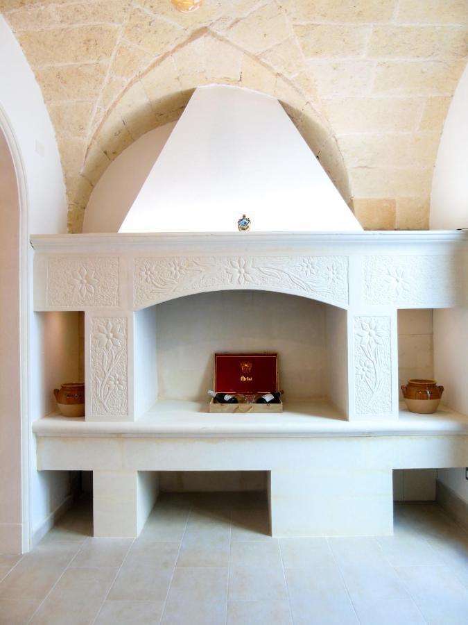 Glem Luxury Apartment Copertino Bagian luar foto
