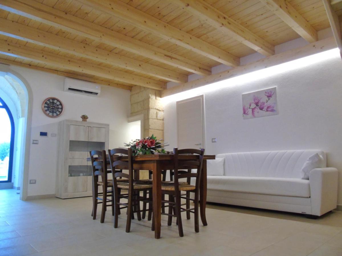 Glem Luxury Apartment Copertino Bagian luar foto
